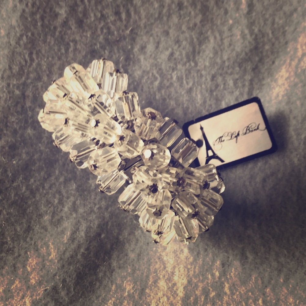 Vintage stretch crystal bracelet